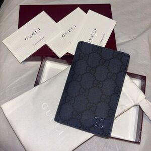 Gucci Men's Blue GG Supreme Card & Key Holder